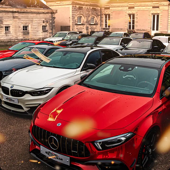 Cars lined up at the château
